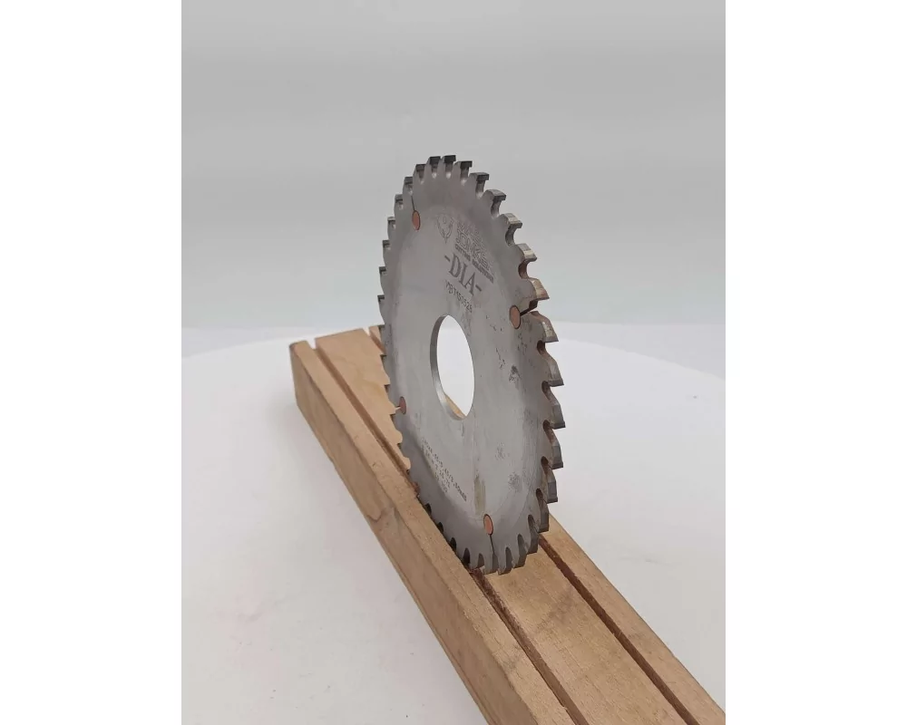 M. Jonker Sägeblatt DIA Ø180x4.65-5.45x3.5x45 Z 32 - Kreissägeblätter