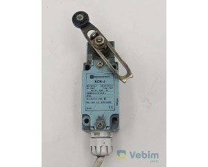 Telemecanique Sensors XCKJ limit switch with roller lever - 1