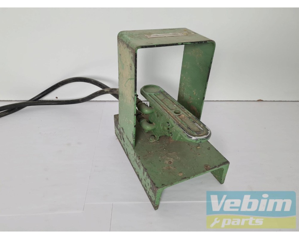 Foot pedal for Emmes table press - 1