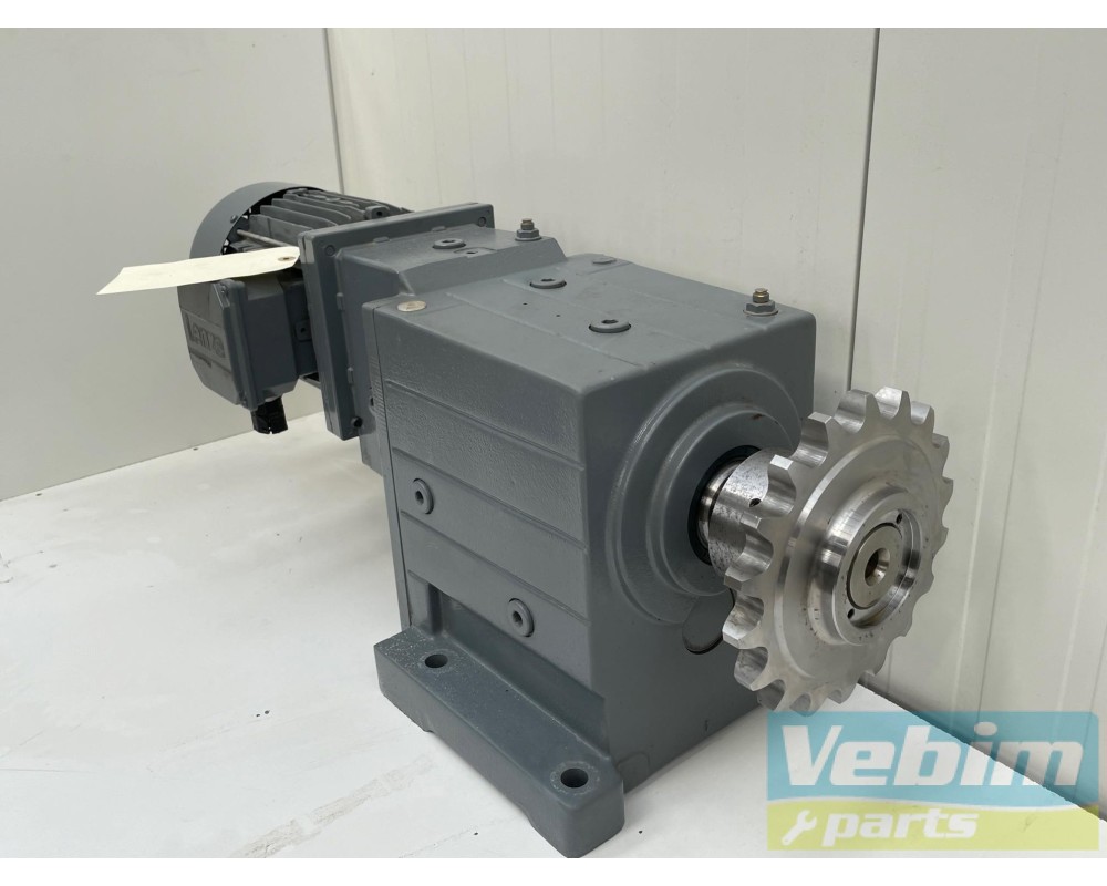 Gear motor with reduction AC 2,200 KW 400 V - 3