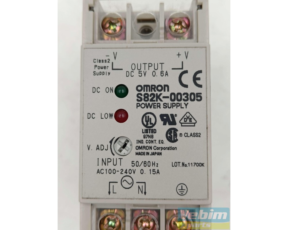 Omron S82K-00305 Power distributor - 2